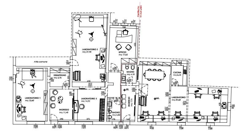 locale commerciale in vendita a Modena in zona Centro Storico