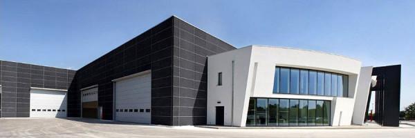 negozio in vendita a Modena in zona San Faustino