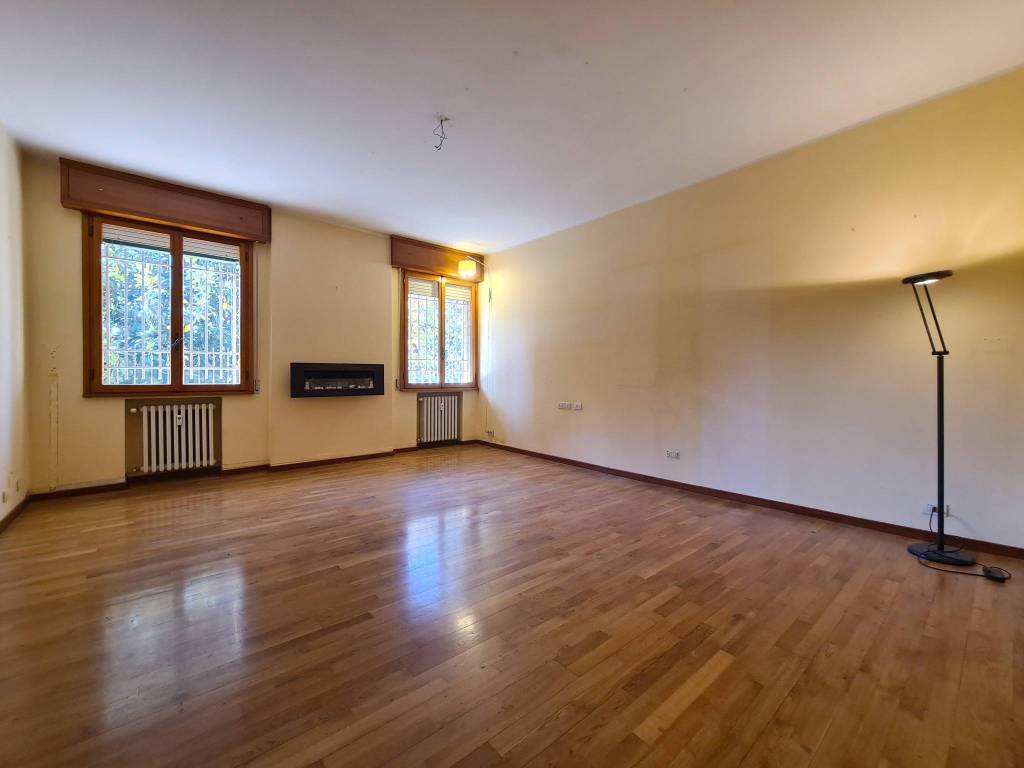 appartamento in vendita a Modena in zona Buon Pastore