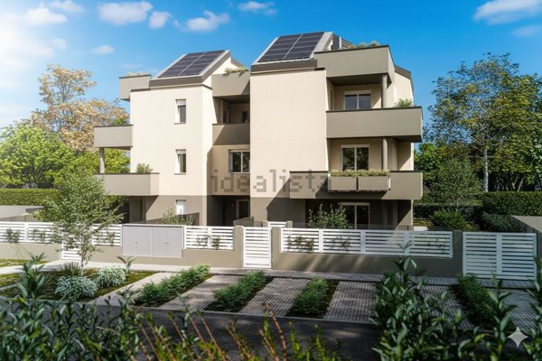 appartamento in vendita a Modena in zona Crocetta