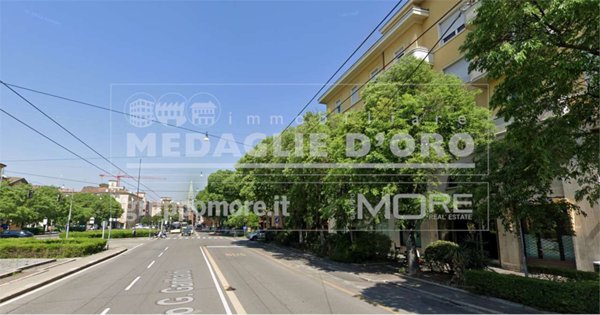 negozio in vendita a Modena in zona Centro Storico