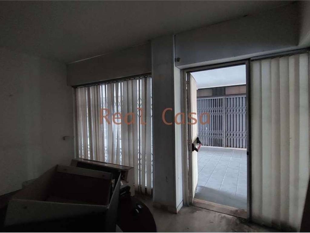 ufficio in vendita a Modena in zona San Faustino