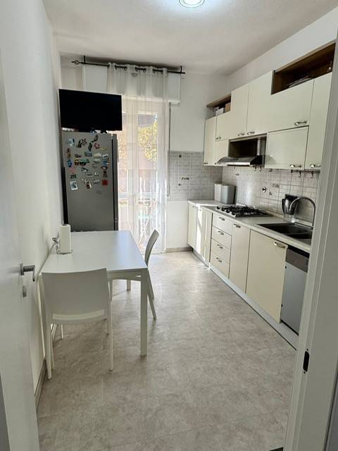 appartamento in vendita a Modena in zona San Lazzaro / Modena Est