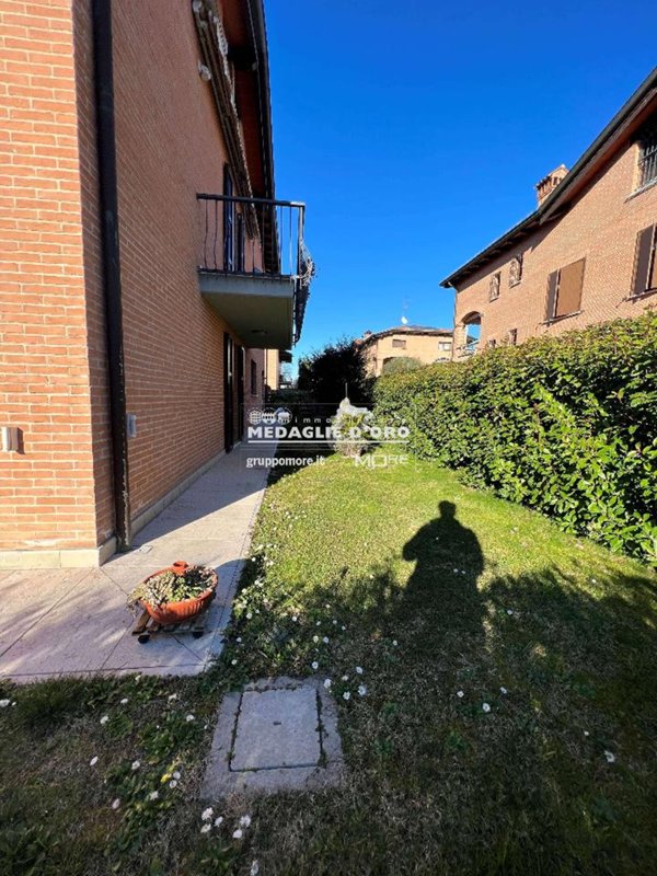 casa indipendente in vendita a Modena in zona Madonnina / Quattro Ville