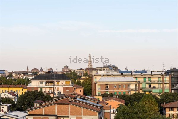 appartamento in vendita a Modena in zona San Faustino