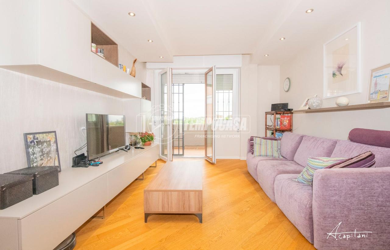 appartamento in vendita a Modena in zona Buon Pastore