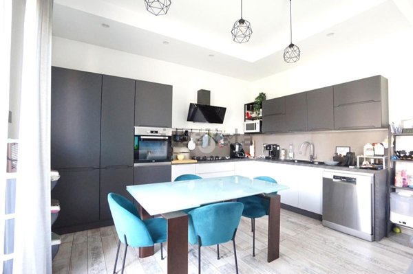 appartamento in vendita a Modena in zona San Faustino