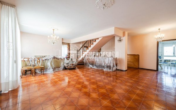 appartamento in vendita a Modena in zona Cognento