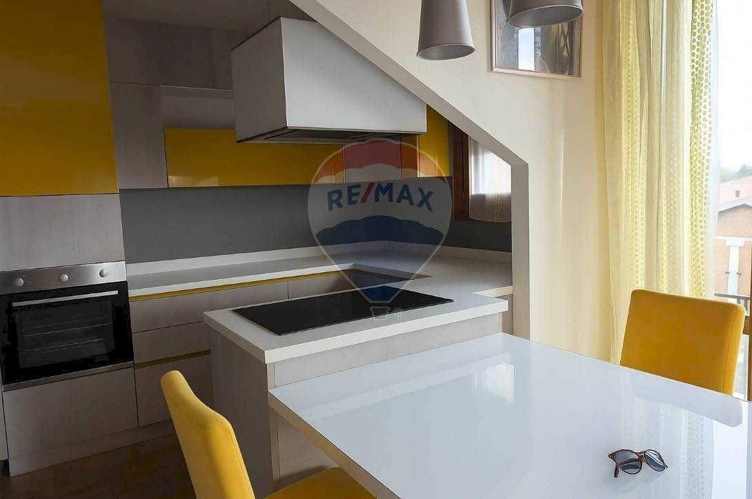 appartamento in vendita a Modena in zona San Lazzaro / Modena Est