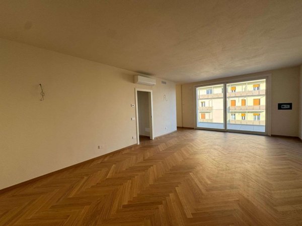 appartamento in vendita a Modena in zona Buon Pastore