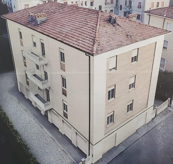 appartamento in vendita a Modena in zona Buon Pastore