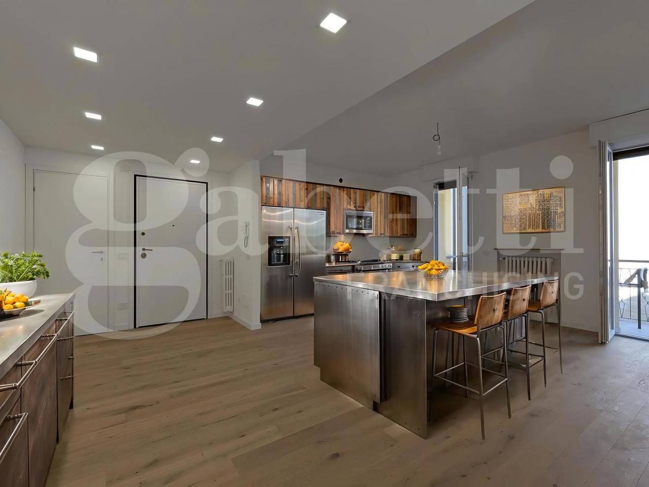 appartamento in vendita a Modena in zona Centro Storico