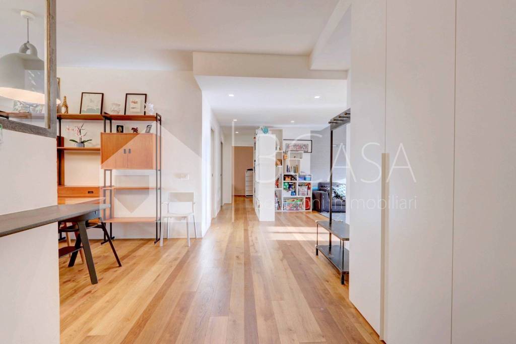 appartamento in vendita a Modena in zona Centro Storico