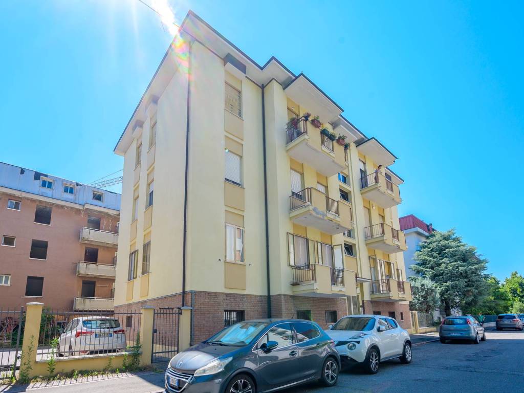 appartamento in vendita a Modena in zona Buon Pastore