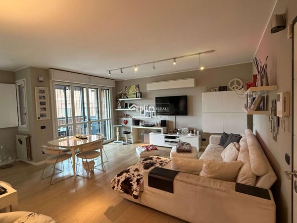 appartamento in vendita a Modena in zona Madonnina / Quattro Ville