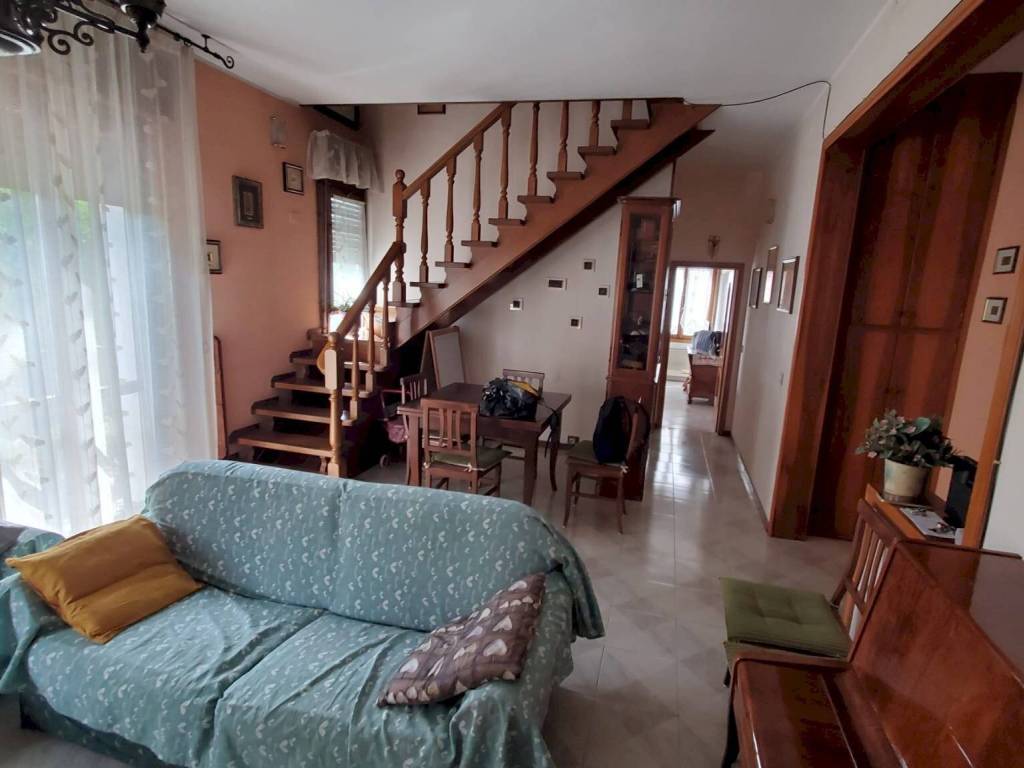 appartamento in vendita a Modena in zona Centro Storico