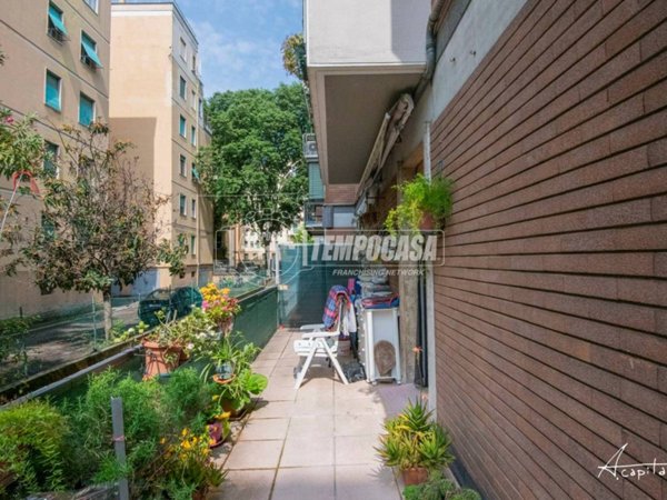 appartamento in vendita a Modena in zona San Lazzaro / Modena Est