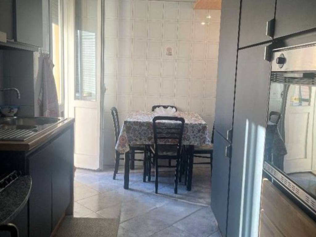 appartamento in vendita a Modena in zona San Lazzaro / Modena Est