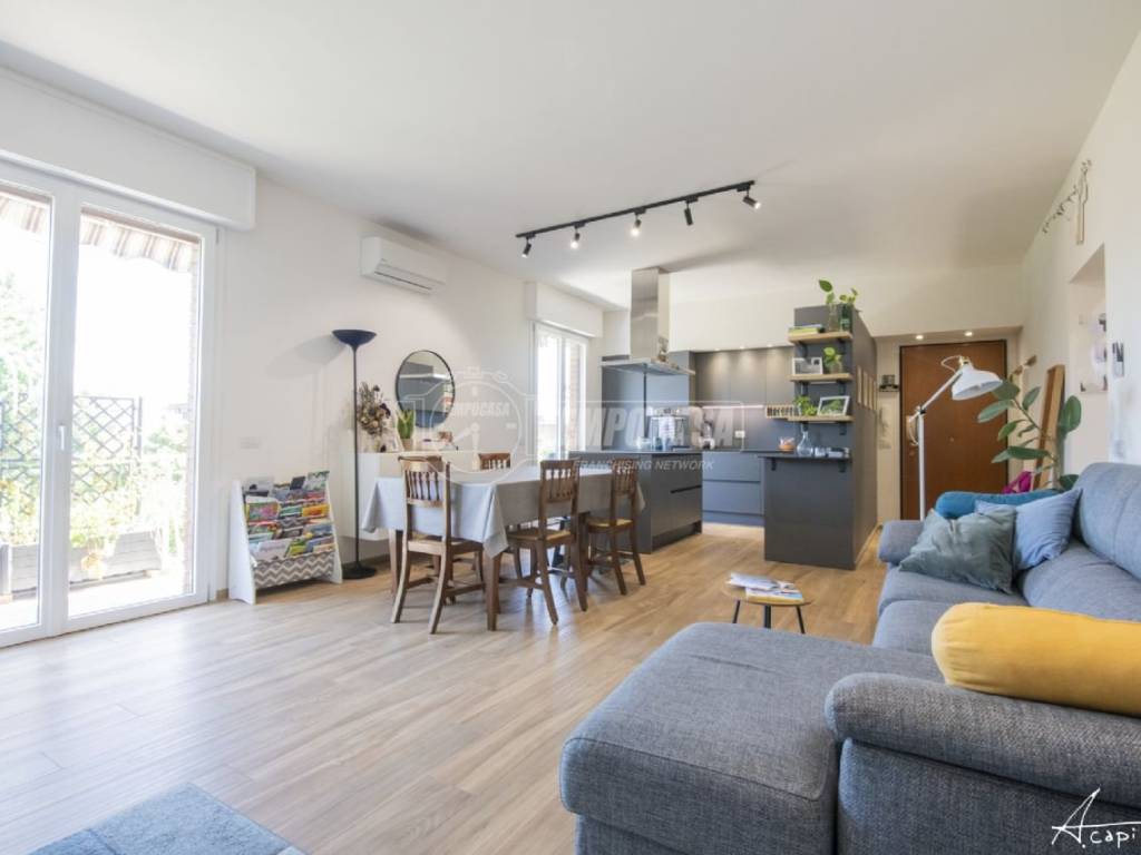 appartamento in vendita a Modena in zona San Lazzaro / Modena Est