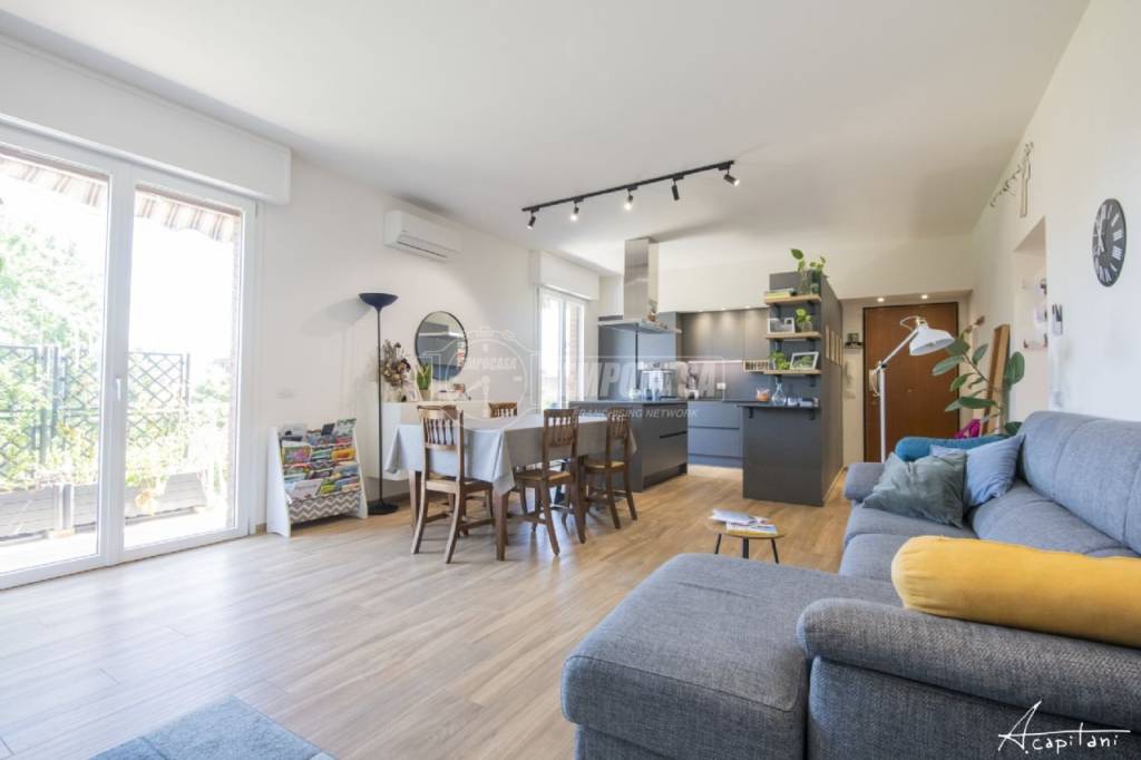 appartamento in vendita a Modena in zona San Lazzaro / Modena Est