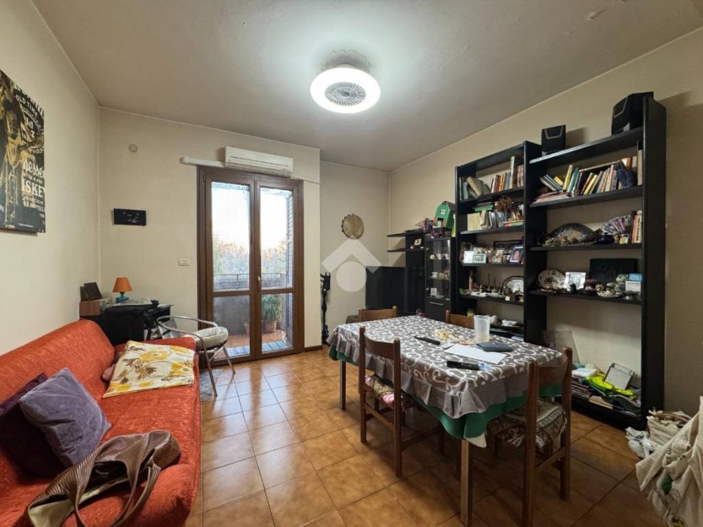 appartamento in vendita a Modena in zona Buon Pastore