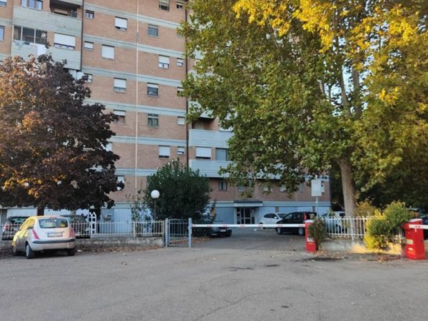 appartamento in vendita a Modena in zona Crocetta