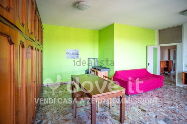 appartamento in vendita a Modena in zona Centro Storico