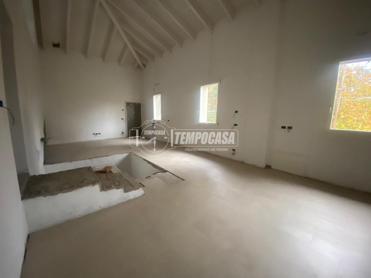 casa indipendente in vendita a Modena in zona San Damaso