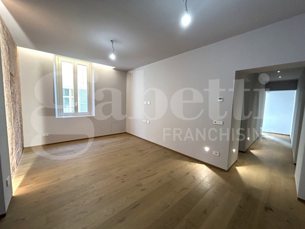 appartamento in vendita a Modena in zona Centro Storico