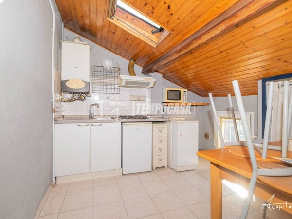 appartamento in vendita a Modena in zona Madonnina / Quattro Ville