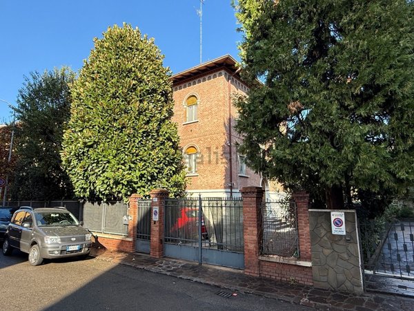 appartamento in vendita a Modena in zona San Cataldo