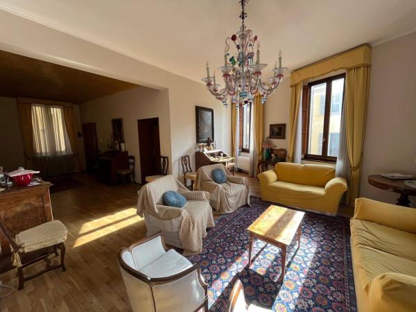 appartamento in vendita a Modena in zona Centro Storico