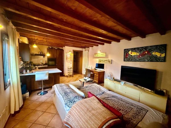 appartamento in vendita a Modena in zona San Lazzaro / Modena Est