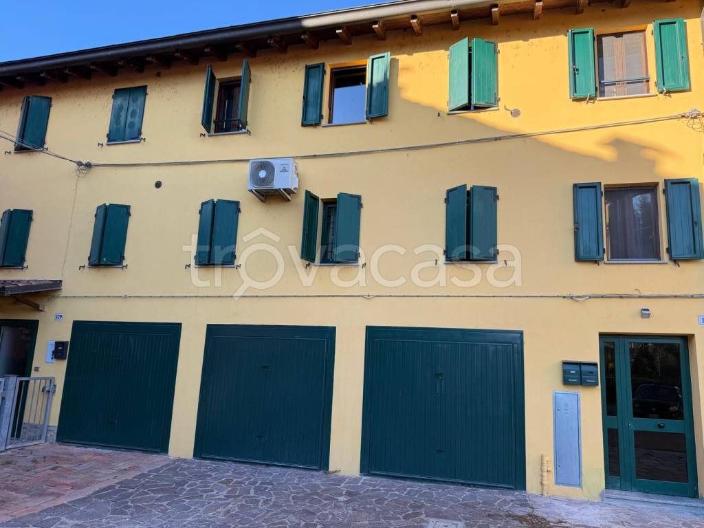 appartamento in vendita a Modena