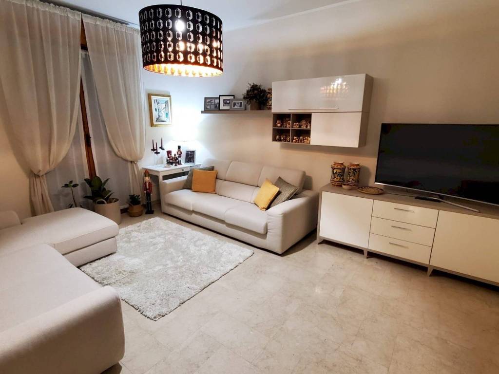 appartamento in vendita a Modena in zona Sant'Agnese