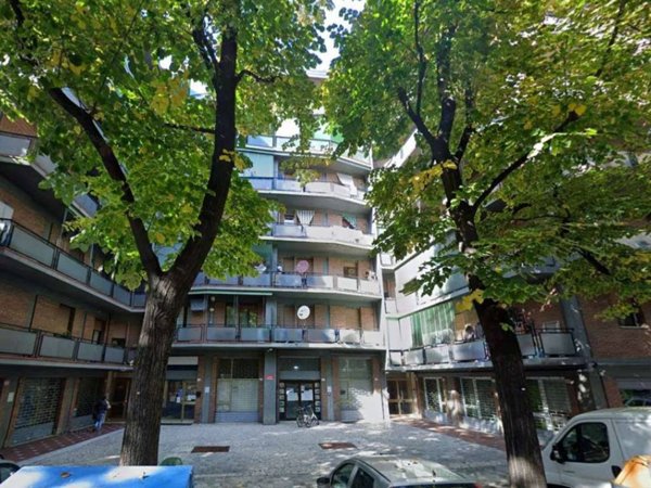 appartamento in vendita a Modena in zona Crocetta