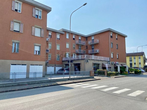 appartamento in vendita a Modena in zona Villanova