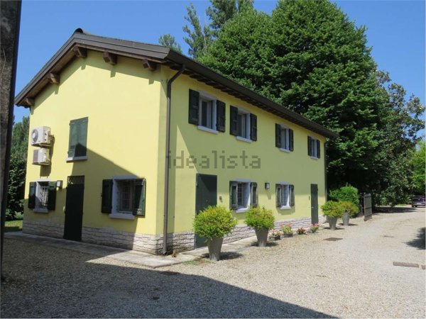 casa indipendente in vendita a Modena