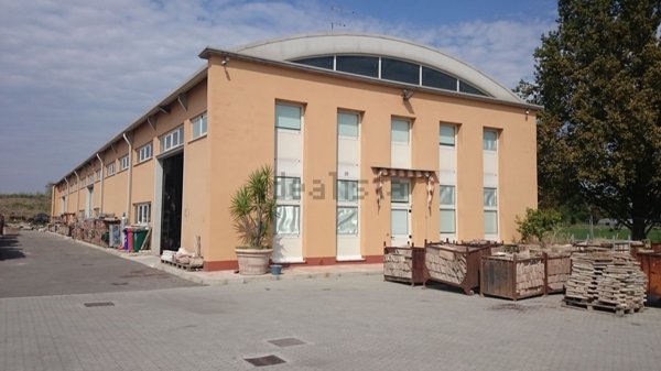 ufficio in vendita a Modena