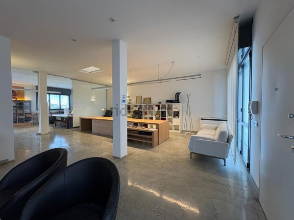 casa semindipendente in vendita a Modena