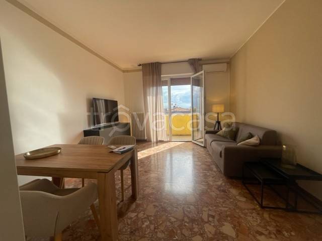 appartamento in vendita a Modena in zona Crocetta