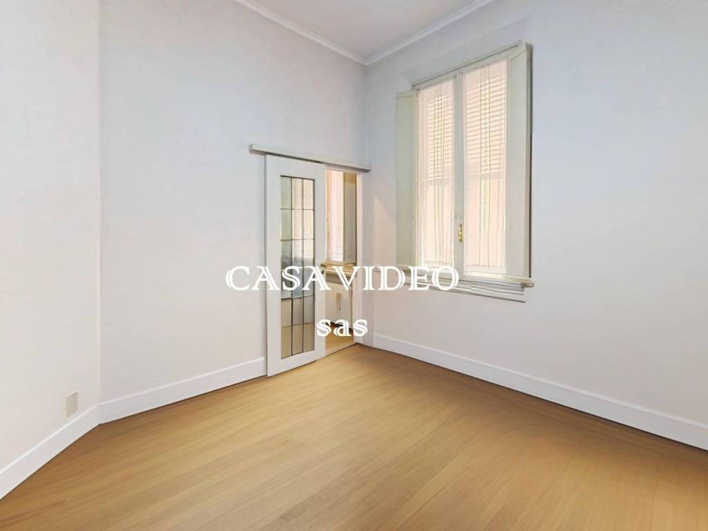 appartamento in vendita a Modena in zona Centro Storico