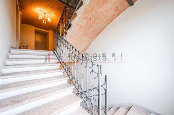 appartamento in vendita a Modena in zona Crocetta