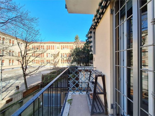 appartamento in vendita a Modena in zona Centro Storico