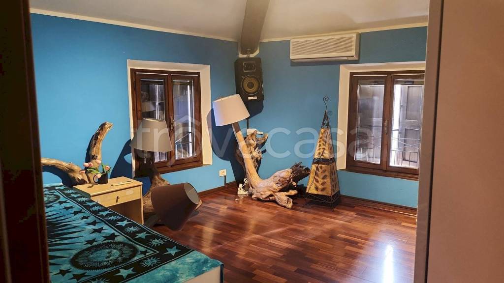 casa indipendente in vendita a Modena in zona Sant'Agnese