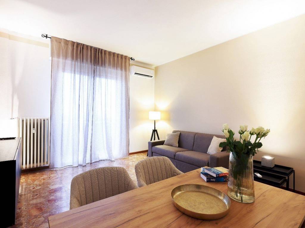 appartamento in vendita a Modena in zona San Lazzaro / Modena Est