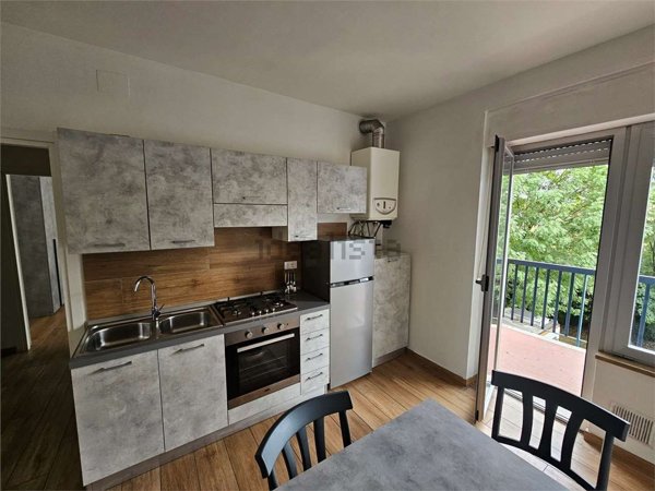 appartamento in vendita a Modena in zona San Lazzaro / Modena Est