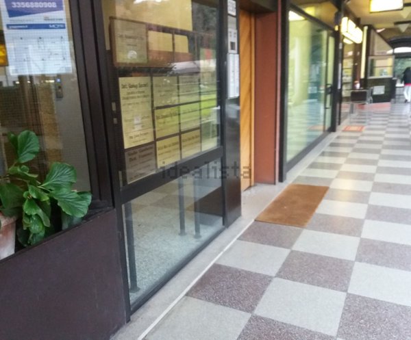 ufficio in vendita a Modena in zona Buon Pastore