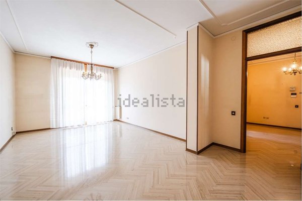 appartamento in vendita a Modena in zona San Faustino