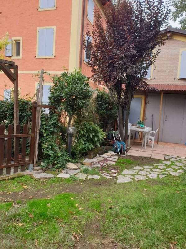 appartamento in vendita a Modena in zona Crocetta